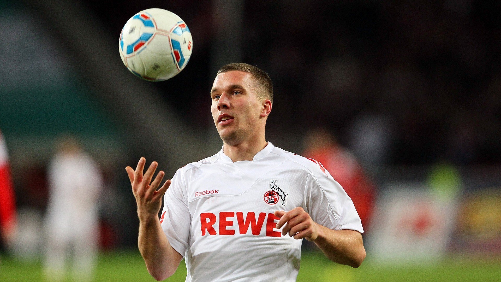 体育产业创新动力